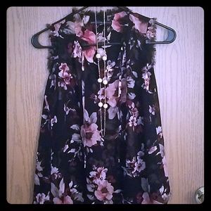 Floral top